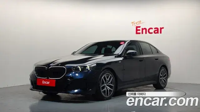 BMW 5-Series 520i M Sport 2025