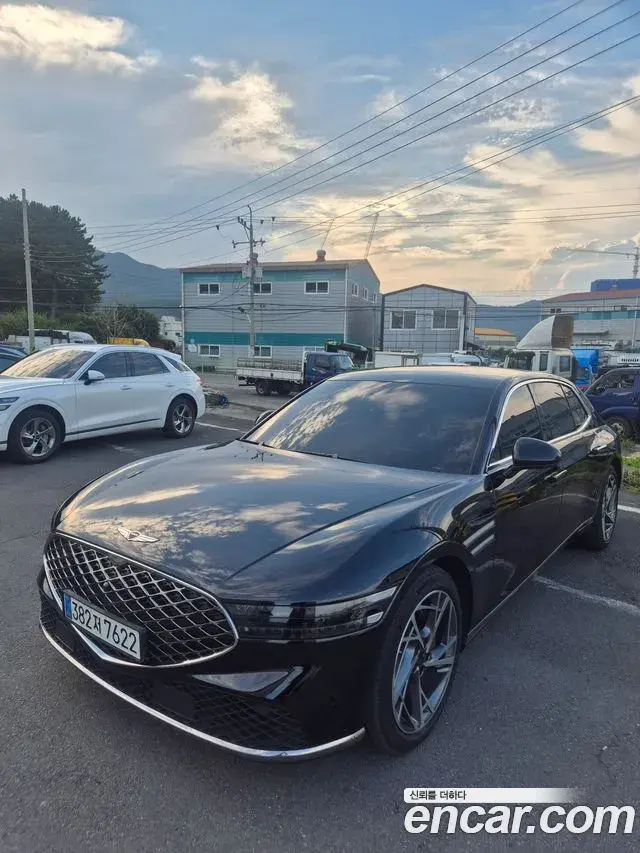 Genesis G90 Gasoline 3.5 Turbo e-S/C AWD 2024