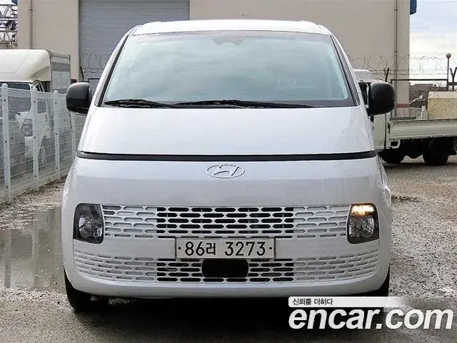Hyundai Staria Cargo 3-Seater Modern 2021