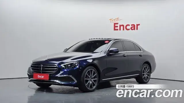 Mercedes-Benz E-Class E300e 4MATIC Exclusive 2022