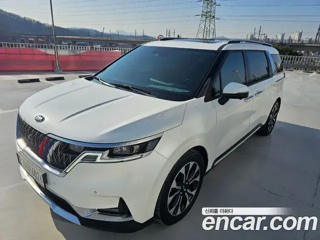 Kia Carnival Diesel 9-Seater Noblesse 2021