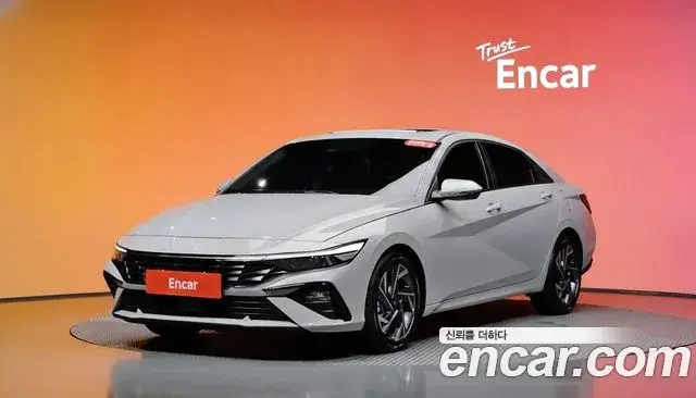 Hyundai AVANTE 1.6 Modern 2025