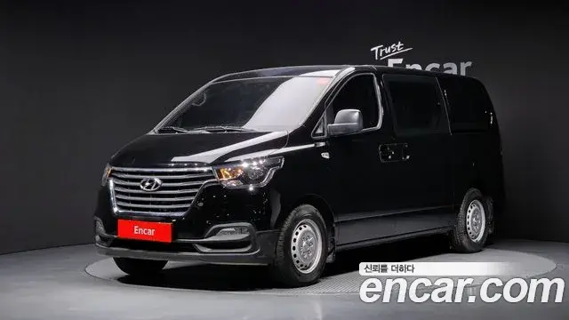 Hyundai Starex Van 5-Seater Style 2021