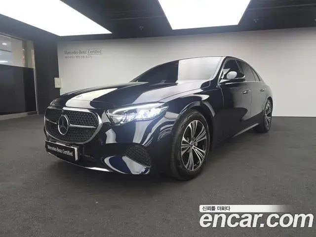 Mercedes-Benz E-Class E200 Avantgarde 2024