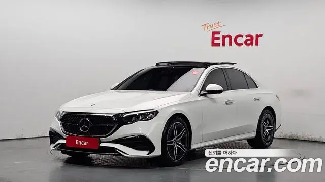 Mercedes-Benz E-Class E200 AMG Line 2025