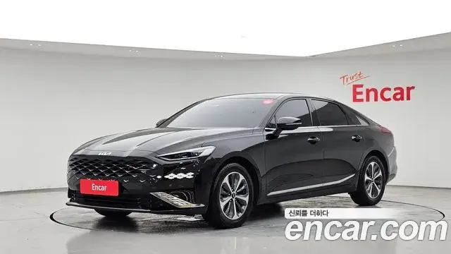 Kia K8 Noblesse 2022