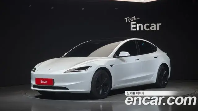 Tesla Model 3 RWD 2024