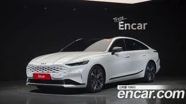 Kia K8 2.5 Gasoline 2WD Signature 2021