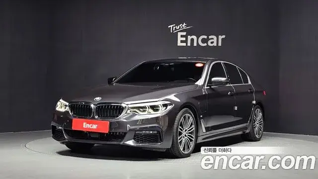 BMW 5-Series 530e M Sport 2020