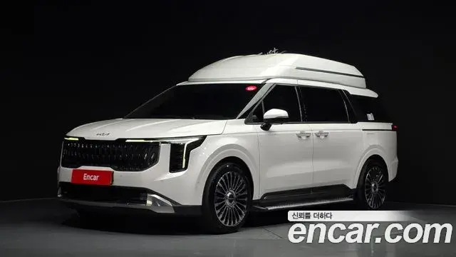 Kia Carnival Gasoline 7-Seater Hi Limousine Signature 2024
