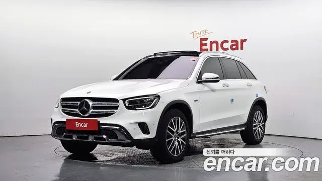 Mercedes-Benz GLC-Class GLC300e 4MATIC 2020