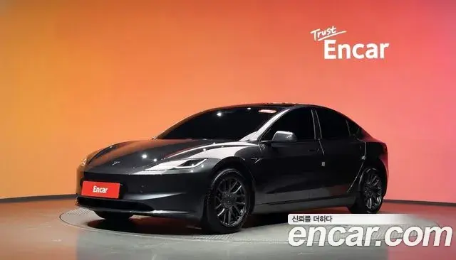 Tesla Model 3 RWD 2024