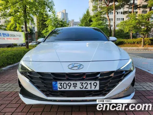 Hyundai AVANTE 1.6 Modern 2022