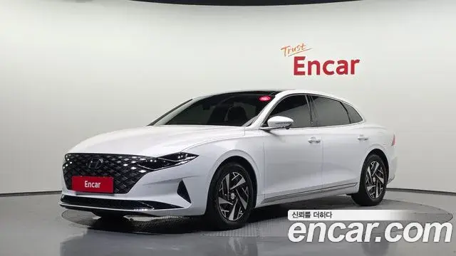 Hyundai Grandeur Le Blanc 2022