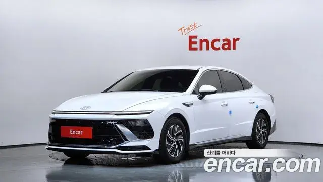Hyundai Sonata Premium 2023