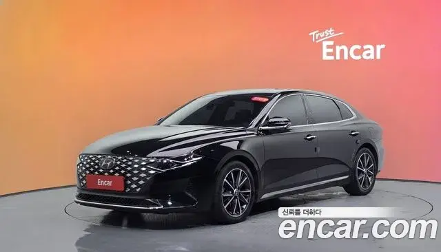 Hyundai Grandeur 2.5 Le Blanc 2022