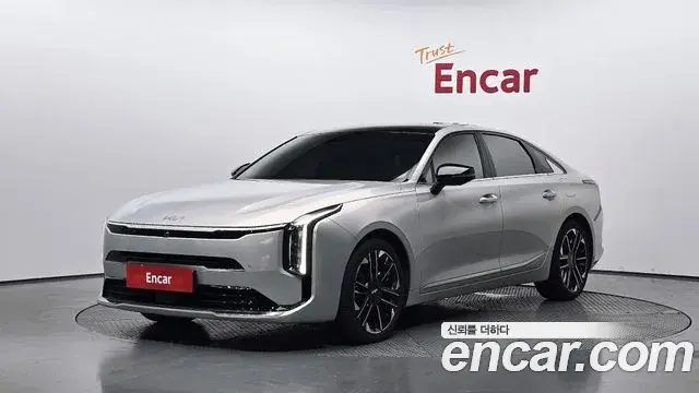 Kia K8 Noblesse 2025