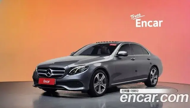 Mercedes-Benz E-Class E300 Avantgarde 2019