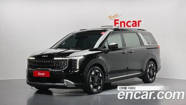 Kia Carnival HEV 9seater Signature 2024