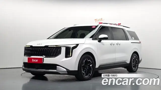 Kia Carnival Diesel 9-Seater Prestige 2024