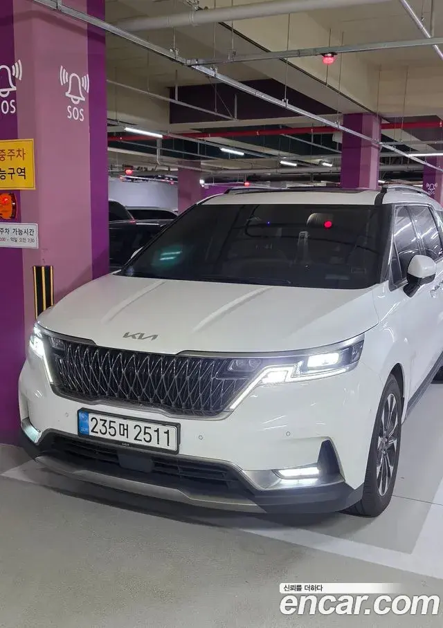 Kia Carnival Diesel 7-Seater Signature 2023