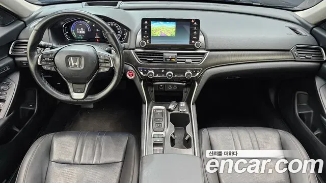 Honda Accord 2.0 Hybrid Touring 2021 — фото 7