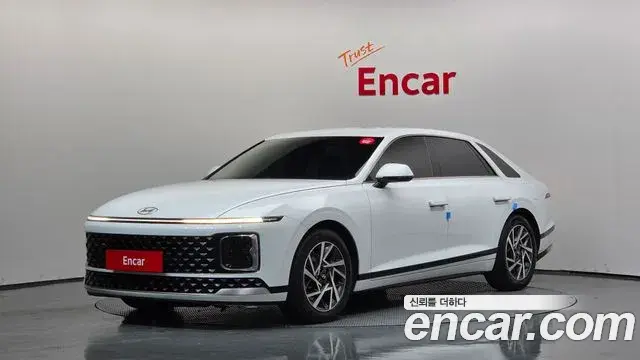 Hyundai Grandeur Premium 2023