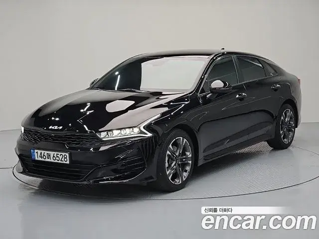 Kia K5 2.0 Signature 2022