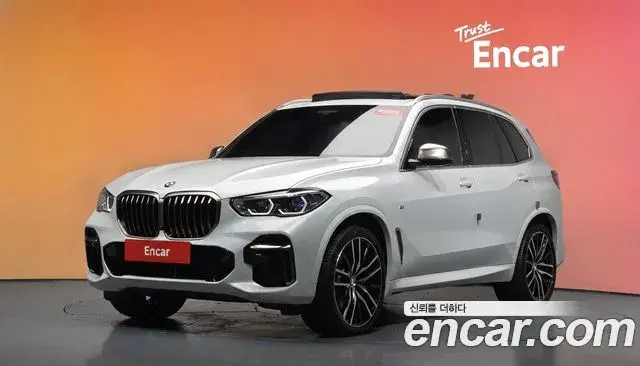 BMW X5 M50i 2022