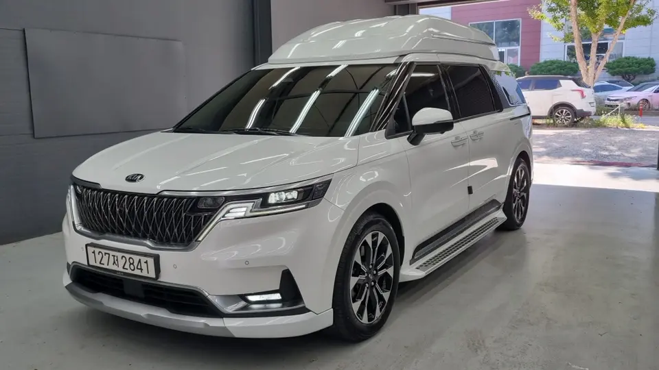 Kia Carnival Diesel 9-Seater Hi-Limousine Signature 2021