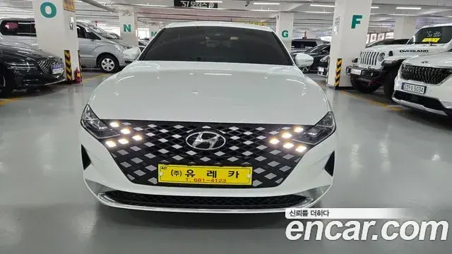 Hyundai Grandeur Premium 2021