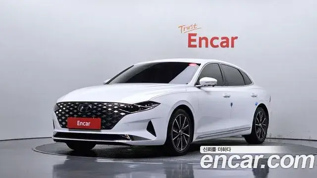 Hyundai Grandeur 2.5 Le Blanc 2021
