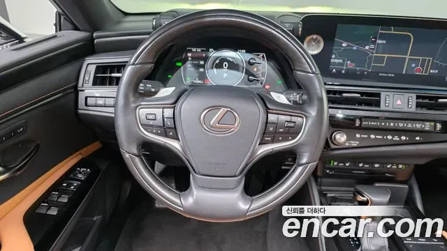 Lexus ES Luxury Plus 2021 — фото 13