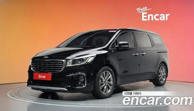 Kia Carnival 9-Seater Prstige 2019