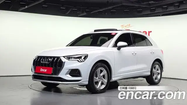 Audi Q3 35 TDI Premium 2020