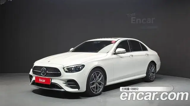 Mercedes-Benz E-Class E220d 4MATIC AMG Line 2022