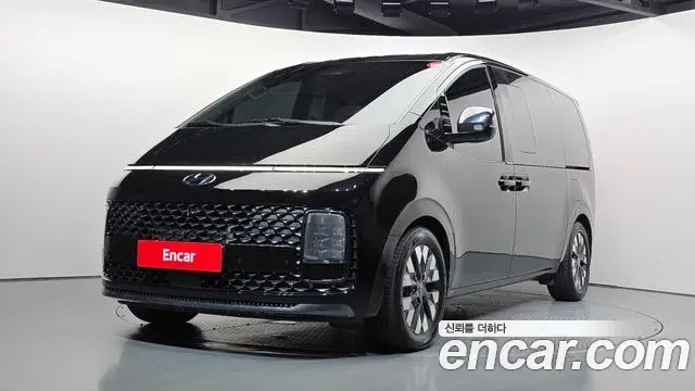 Hyundai Staria 4WD Lounge 9-Seater Inspiration 2022