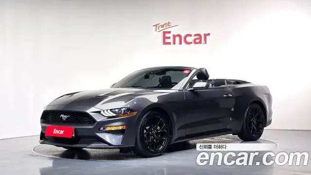Ford Mustang Convertible 2020