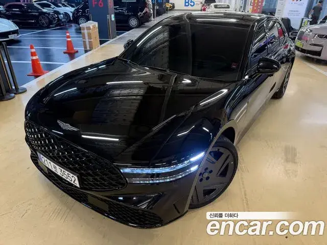 Genesis G90 Gasoline 3.5 Turbo e-S/C AWD Black 2024