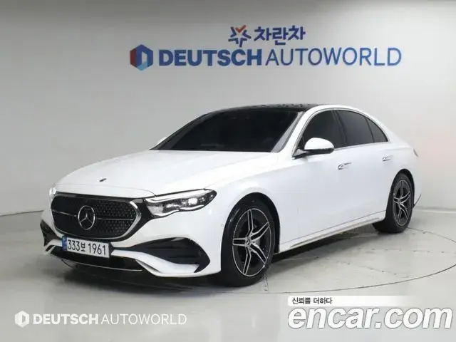 Mercedes-Benz E-Class E300 4MATIC AMG Line 2025
