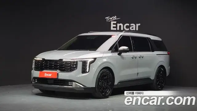 Kia Carnival Gasoline 7-Seater Gravity 2025