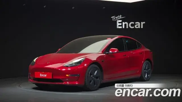 Tesla Model 3 Standard Range Plue RWD 2021