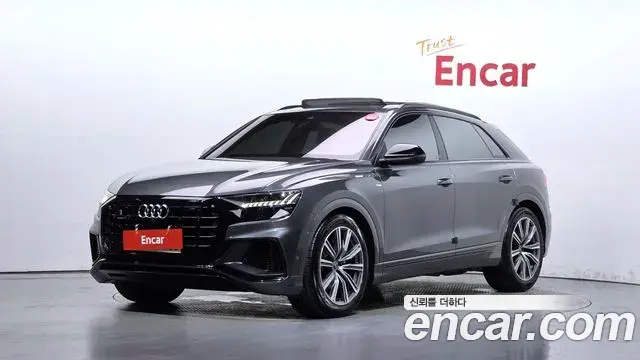 Audi Q8 55 TFSI Quattro Premium 2021