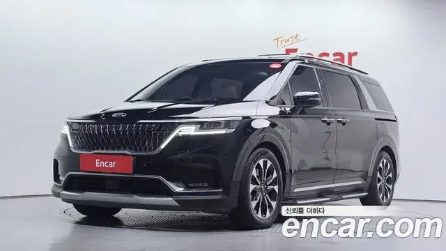 Kia Carnival Gasoline 7-Seater Signature 2020