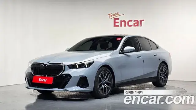 BMW 5-Series 520i Special Edition 2025