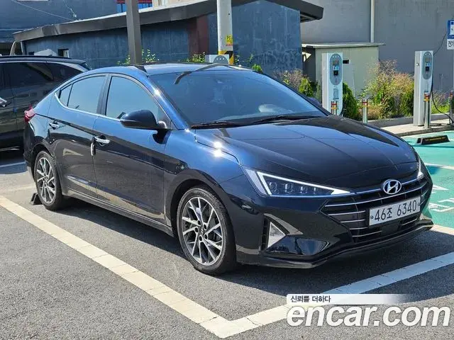 Hyundai AVANTE 1.6 Premium 2019