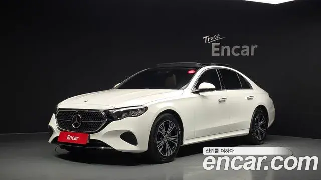 Mercedes-Benz E-Class E200 Avantgarde 2025