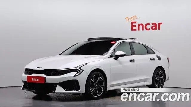 Kia K5 2.0 Signature 2024