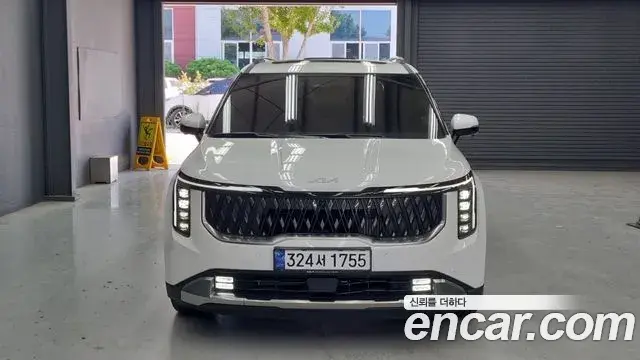 Kia Carnival HEV 9seater Signature 2025