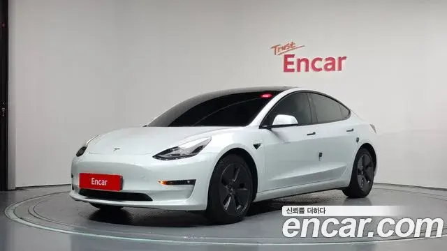Tesla Model 3 RWD 2022